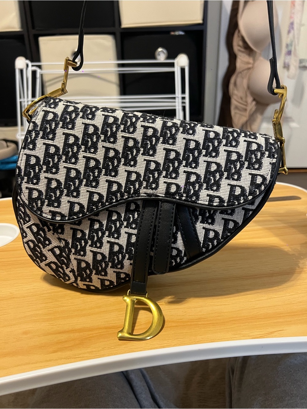 Designer-Inspired Black & White Patterned Shoulder Bag - Picture 8 of 9